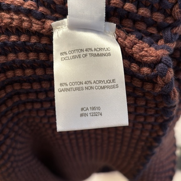 Lole Stripe Eternity Scarf - Picture 6 of 7